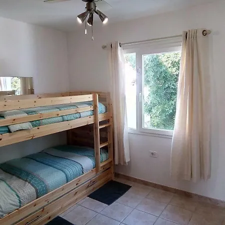Casa Jameos 2 Bedroom & Air-conditioning Apartment *